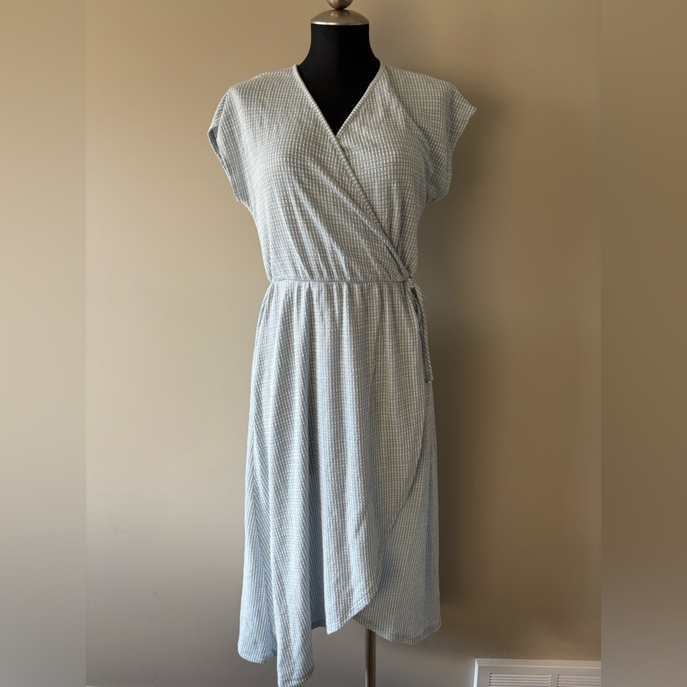 Women’s Large Blue & White Gingham Cross Over Midi Dress
